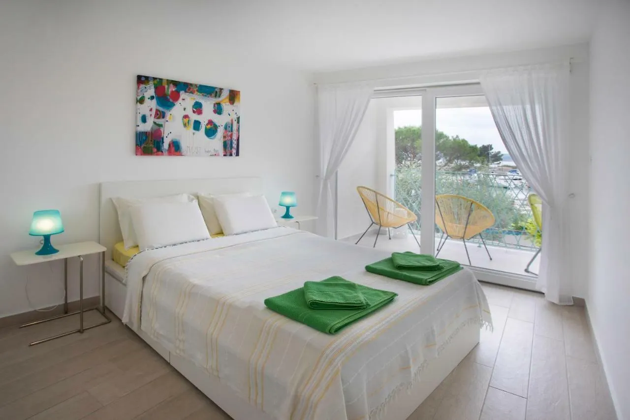 Apartments Nika Crikvenica