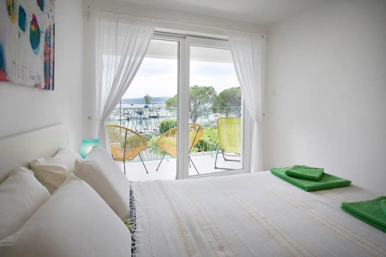 Apartments Nika Crikvenica